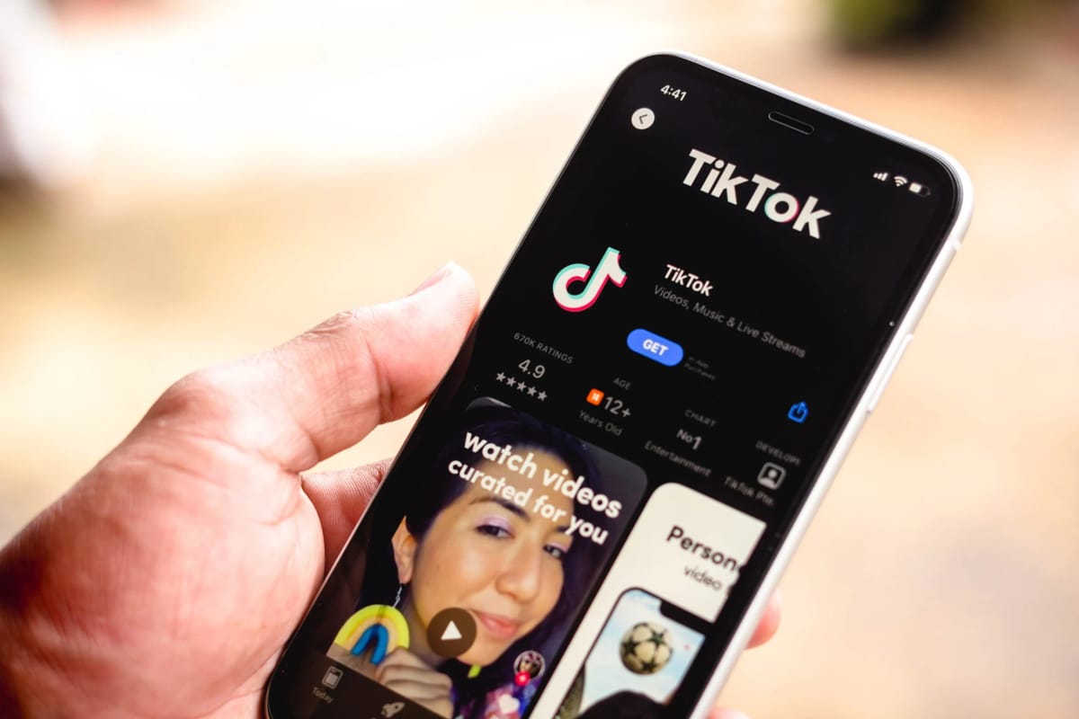 Why Unpredictability Powers Engagement Across Both TikTok Feeds and Interactive Games